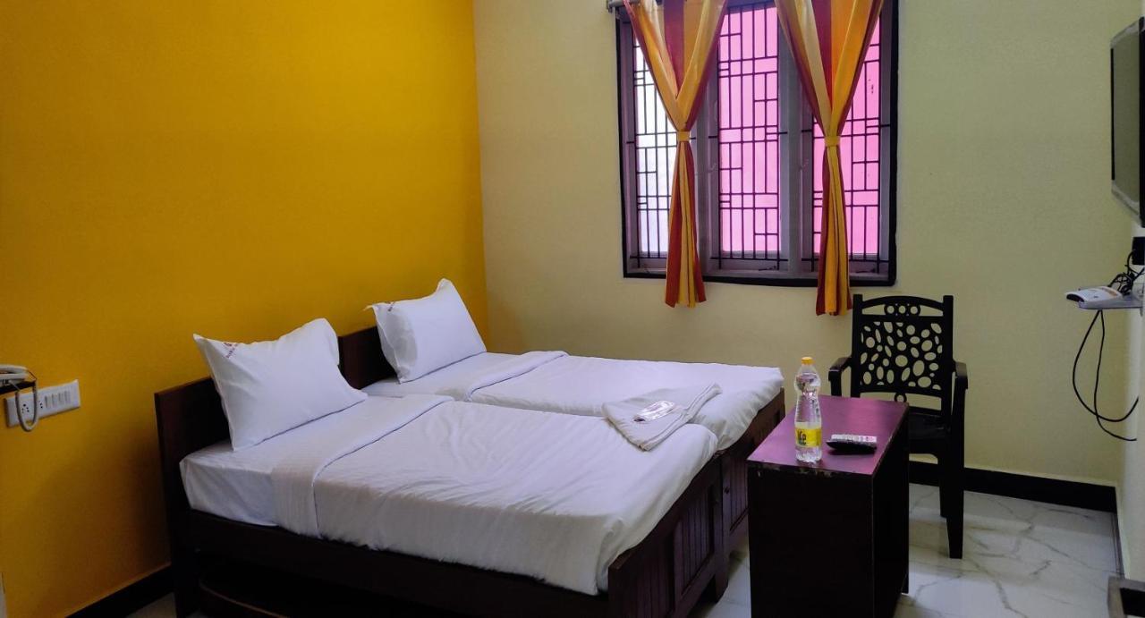 Pph Living Lakshmi Palace Tallākulam Eksteriør billede